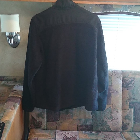 🆕 Cool Black Sweater 🆕 - Picture 4 of 4